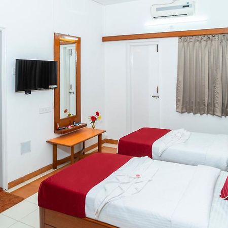 Hotel Green Field Satara Exterior foto